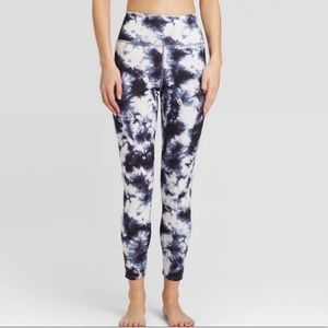 Joy Lab tie-dye high waisted 7/8s workout leggings